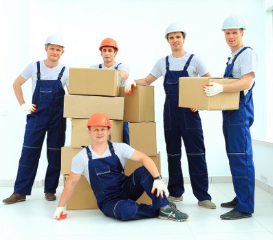 Local man and van service helping with a move in Brompton